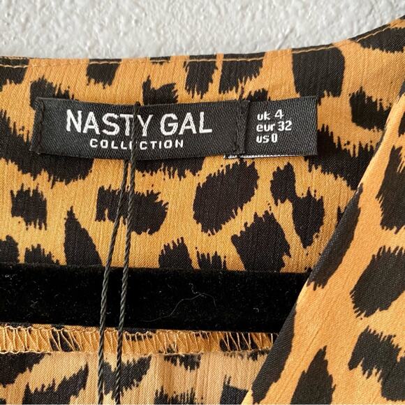 Nasty Gal Tan/Brown and Black Animal Print Short Sleeve Maxi Dress size 0 NWT - Picture 11 of 14